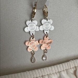 Pretty Bird Gold Plated Floral Dangle Earrings with Crystal Drops NEW!